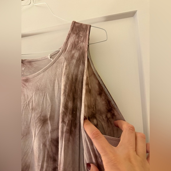 American Eagle Soft & Sexy Cold Shoulder Tie-Dye Long Sleeve Top – XL - Picture 2 of 6